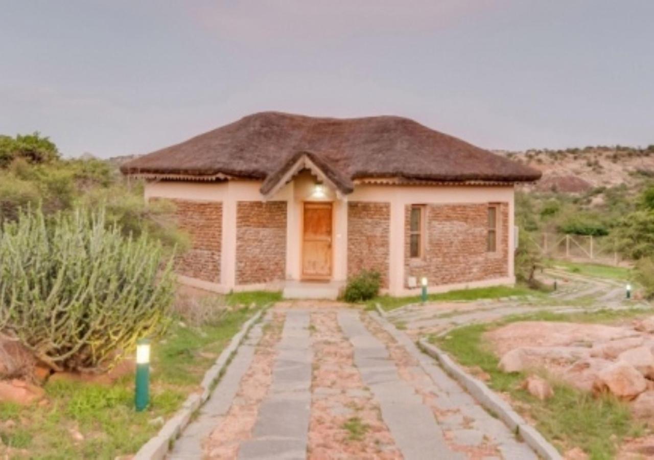 Hampi Heritage & Wilderness Resort-Jungle Lodges Ballari Bagian luar foto